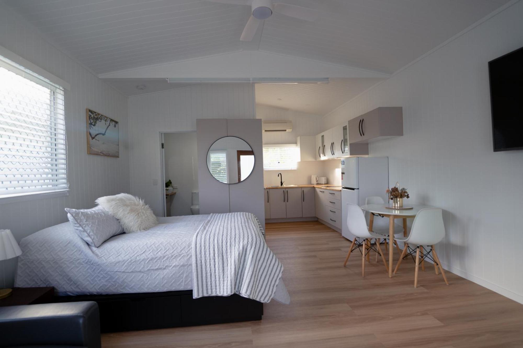 Flat With Kitchen